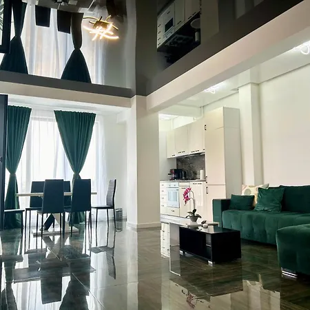 Apartment Brys Penthouse By The - Greenland - Mamaia Nord -